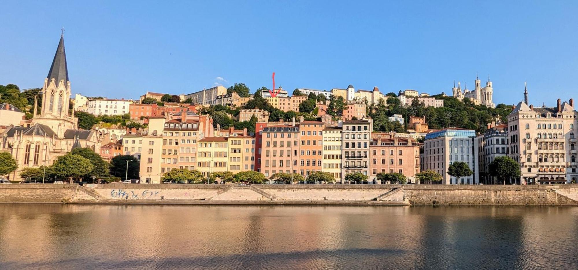 Ly'Ove Apartment Lyon Bagian luar foto